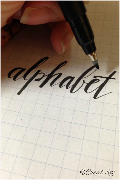 Practice different words with the brush pen to learn the rhythm of how letters connect. CreativLEI.com