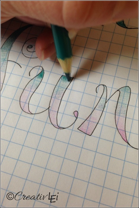 Using contrasting colors to add fun to creative lettering. CreativLEI.com